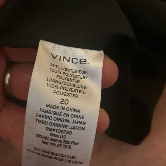 Vince Blazer Size 20 button women's black style ve68691081 NWT - Picture 2 of 4